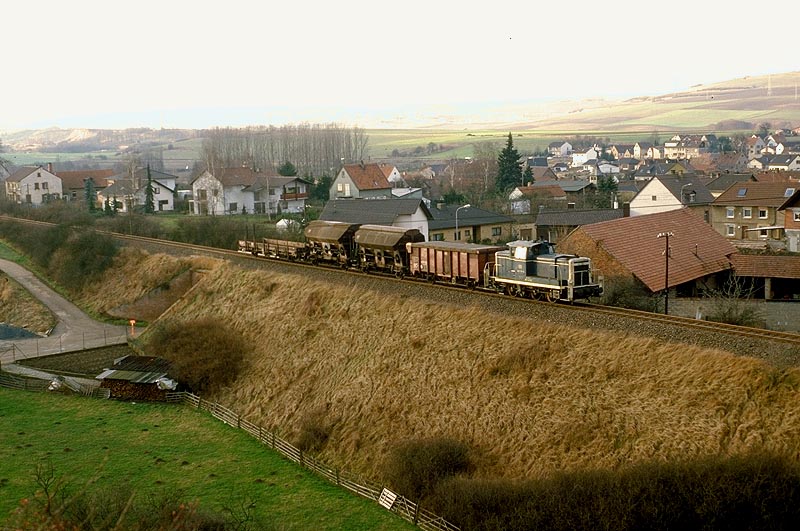 V60 mit Übergabe nach Grünstadt bei Ebertsheim