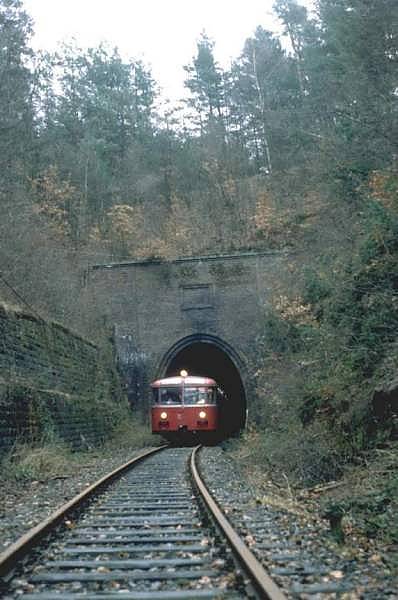 Vt 95 am Westportal des Stempelkopf-Tunnel